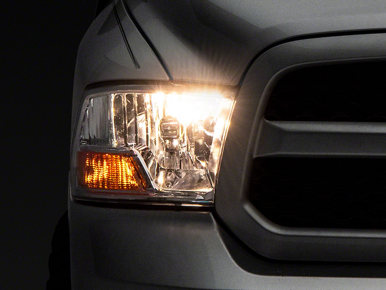 2018, 2017, 2016, 2015, 2014, 2013, 2012, 2011 Ram 2500 1500 Headlight