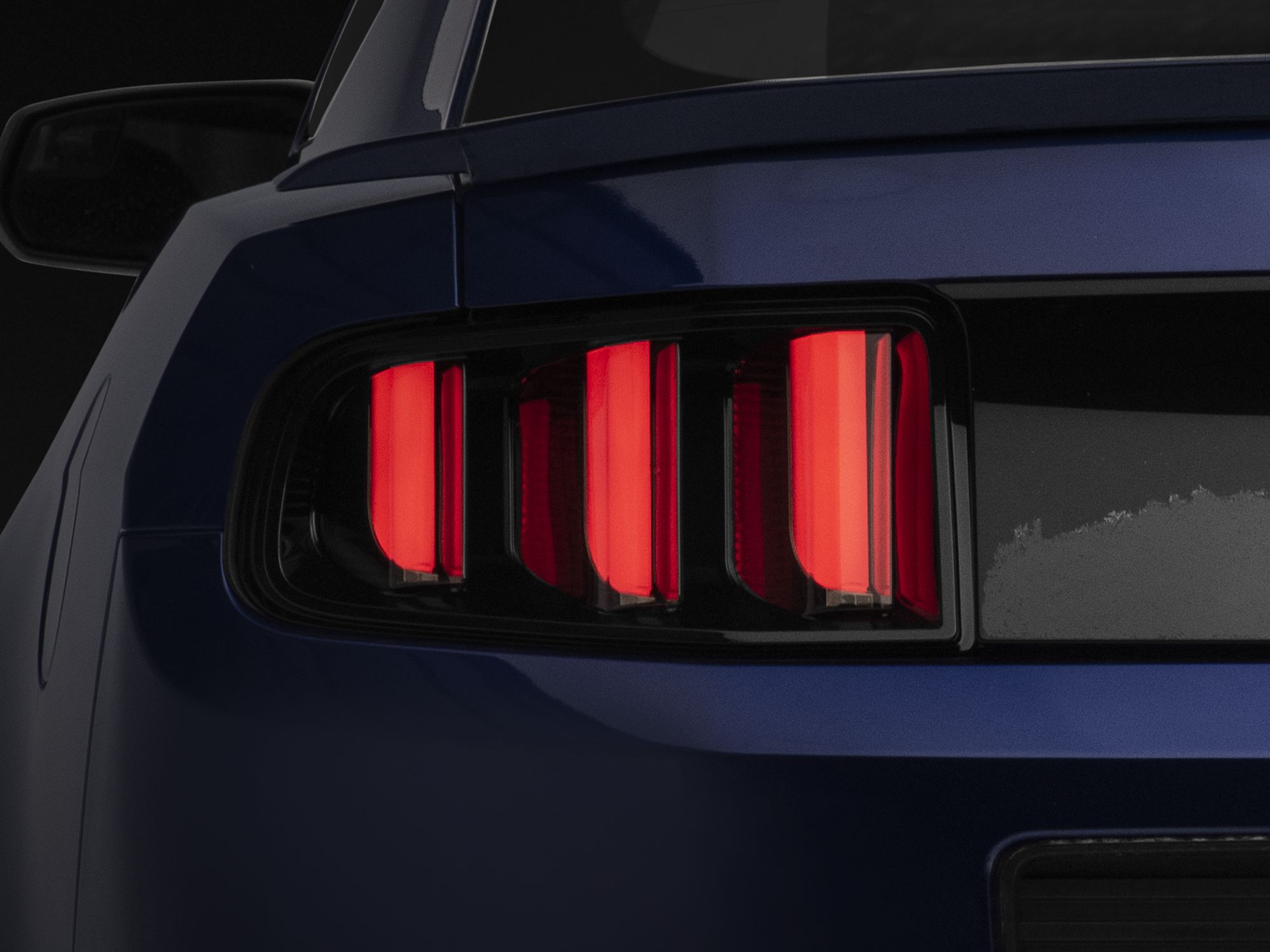 2014, 2013 Ford Mustang Tail Light