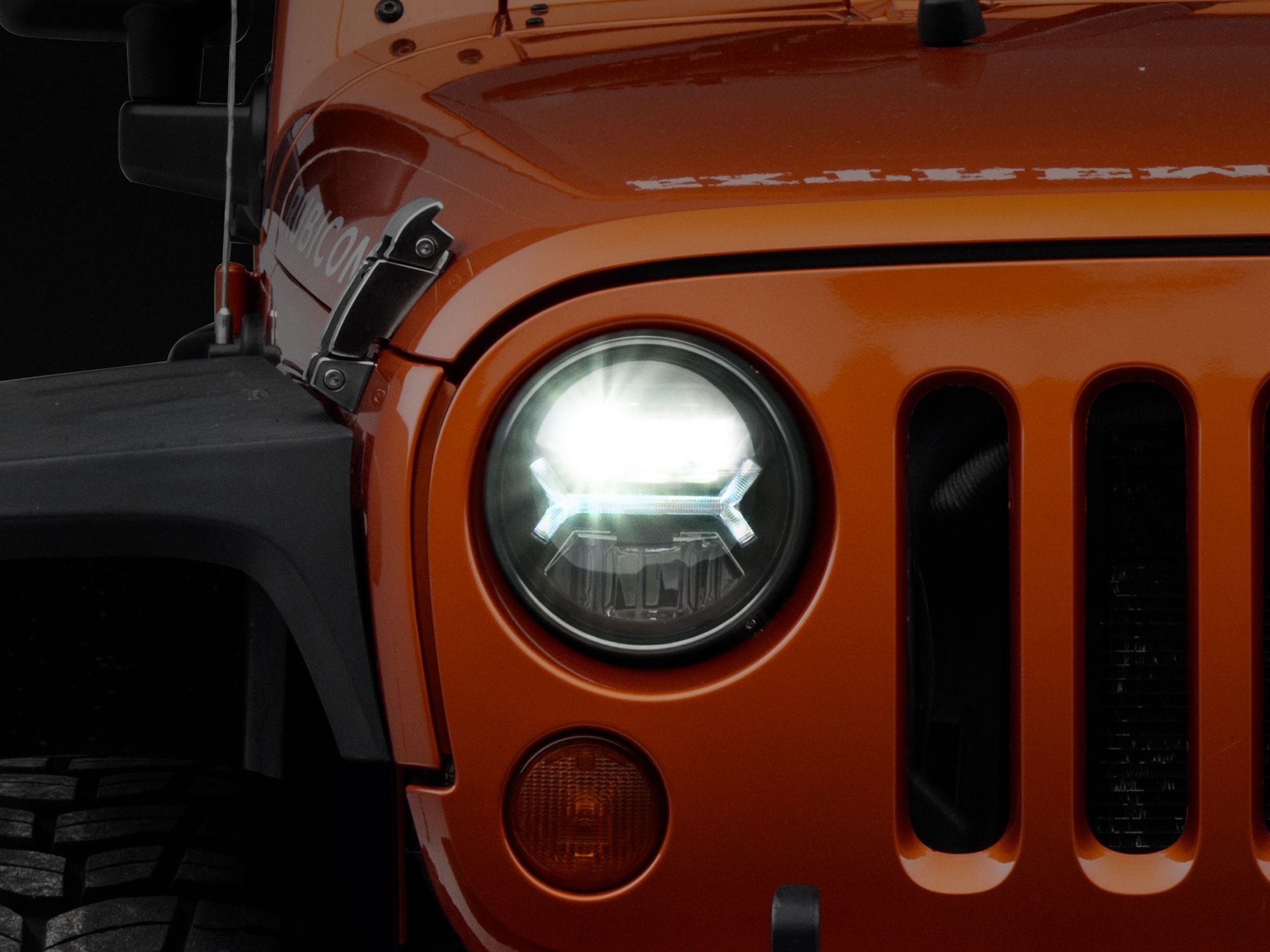 2017, 2016, 2015, 2014, 2013, 2012, 2011, 2010, 2009, 2008, 2007 Jeep Wrangler Headlight