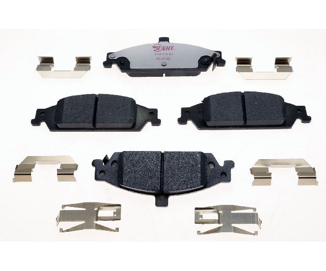 1999-2004 Oldsmobile Alero Disc Brake Pad Set - Front (Raybestos)