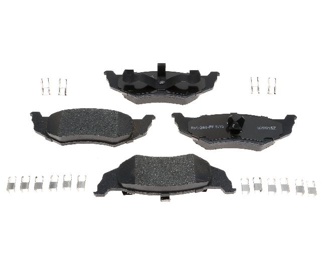 2003-2005 Dodge Neon Disc Brake Pad Set - Rear (Raybestos)