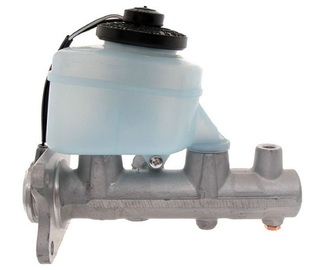 1995-1997 Toyota Land Cruiser Brake Master Cylinder (Raybestos)
