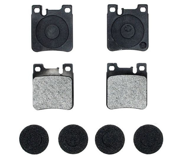 1994-1999 Mercedes-Benz S320 Disc Brake Pad Set - Rear (Raybestos)
