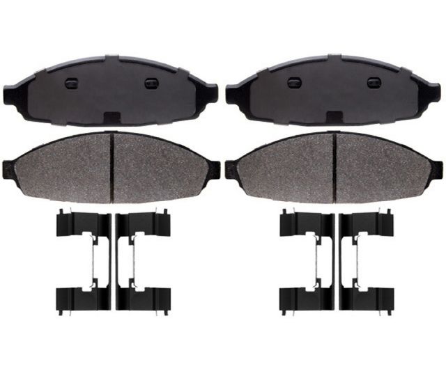 2003-2011 Lincoln Town Car Disc Brake Pad Set - Front (Raybestos)