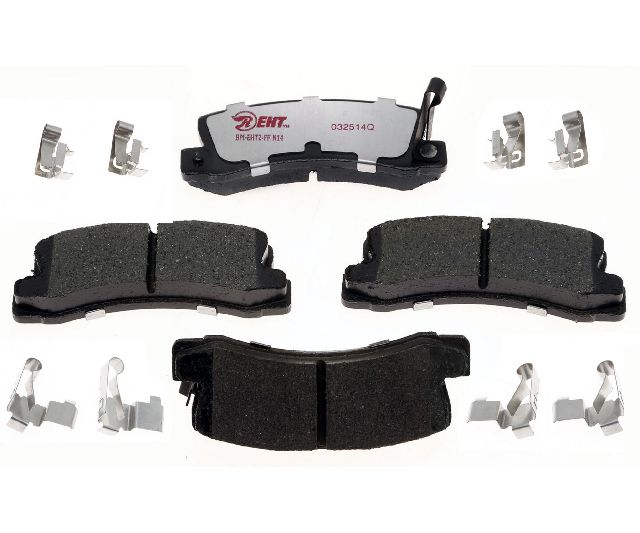1992-1999 Lexus ES300 Disc Brake Pad Set - Rear (Raybestos)