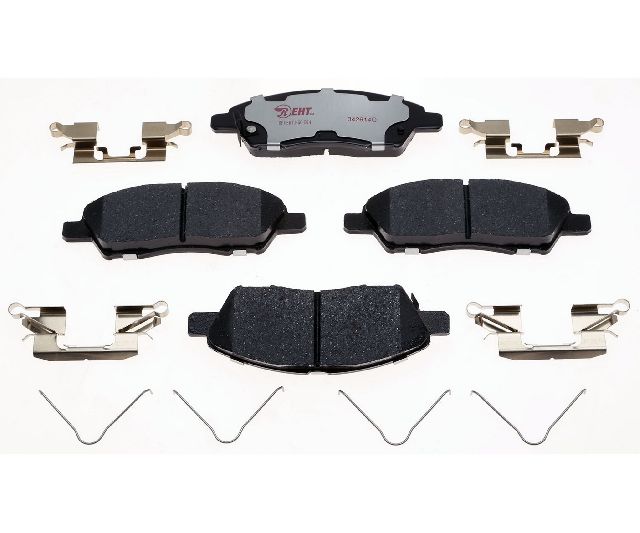 2014-2019 Nissan Versa Note Disc Brake Pad Set - Front (Raybestos)