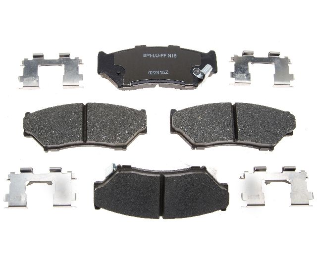 1998-2007 Chevrolet Tracker Disc Brake Pad Set - Front (Raybestos)