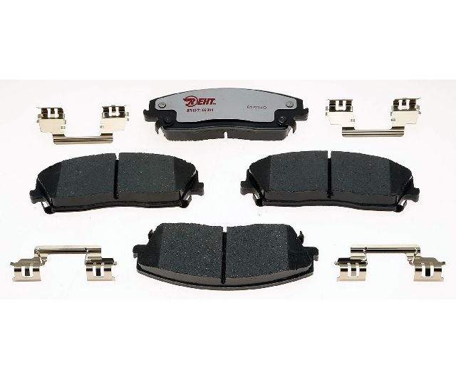 2005-2013 Chrysler 300 Disc Brake Pad Set - Front (Raybestos)