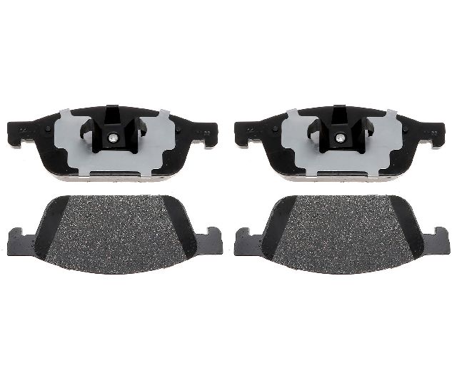 2013-2014 Ford Focus Disc Brake Pad Set - Front (Raybestos)
