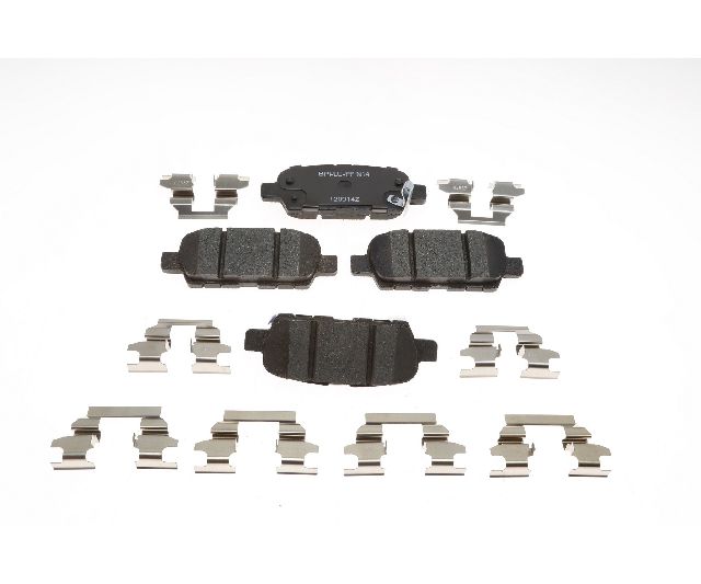 2011-2017 Nissan Juke Disc Brake Pad Set - Rear (Raybestos)