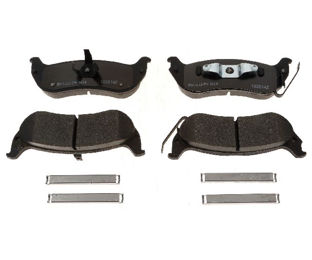 2004-2008 Chrysler Pacifica Disc Brake Pad Set - Rear (Raybestos)