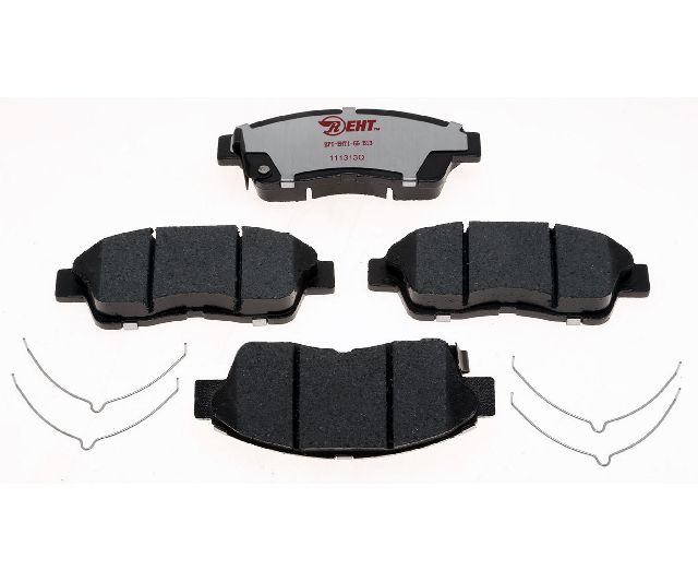 1996-2000 Toyota RAV4 Disc Brake Pad Set - Front (Raybestos)