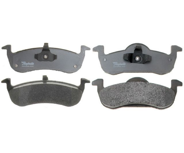 2007-2017 Lincoln Navigator Disc Brake Pad Set - Rear (Raybestos)