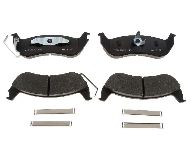 2003-2004 Mercury Grand Marquis Disc Brake Pad Set - Rear (Raybestos)
