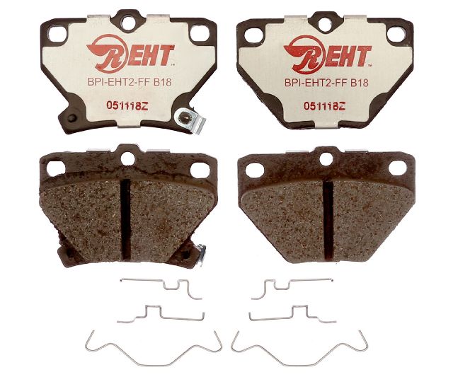 2003-2006 Pontiac Vibe Disc Brake Pad Set - Rear (Raybestos)