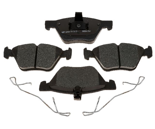 1998-2003 Mercedes-Benz CLK320 Disc Brake Pad Set - Front (Raybestos)