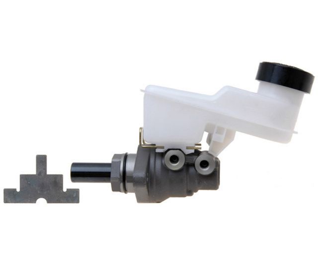 2000-2005 Toyota Echo Brake Master Cylinder (Raybestos)