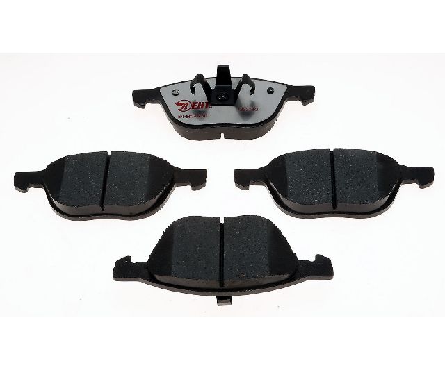 2004-2013 Mazda 3 Disc Brake Pad Set - Front (Raybestos)