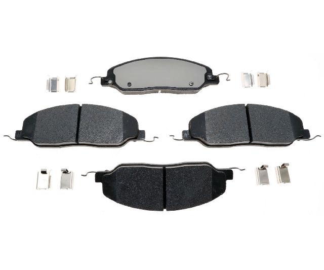 2005-2010 Ford Mustang Disc Brake Pad Set - Front (Raybestos)