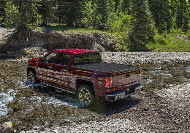 2024-2025 Ford Ranger Tonneau Cover (Retrax)