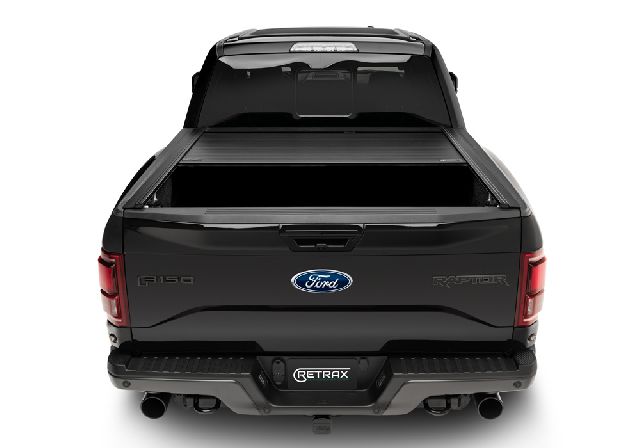 2019-2024 Ram 1500 Classic Tonneau Cover (Retrax)