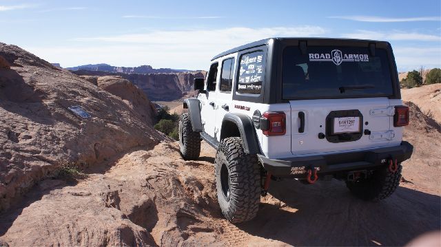 2018-2023 Jeep Wrangler Bumper - Rear (Road Armor)