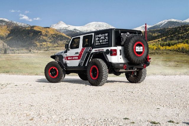 2018-2023 Jeep Wrangler Bumper - Rear (Road Armor)