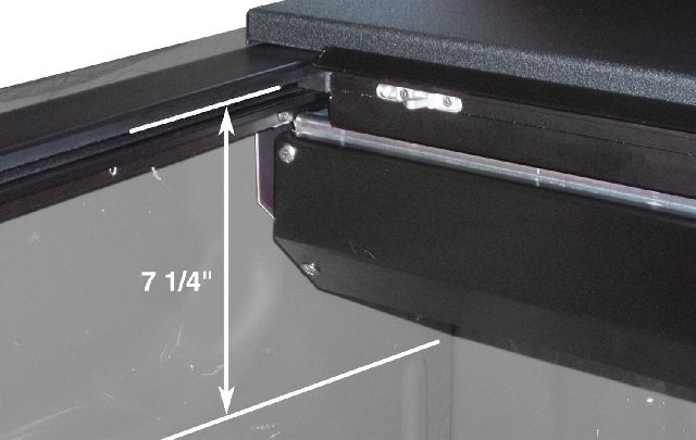 2019-2025 Ram 1500 Tonneau Cover (Roll N Lock)
