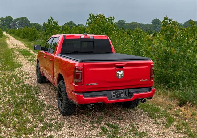 2019-2021 Chevrolet Silverado 1500 Tonneau Cover (Rugged Liner)