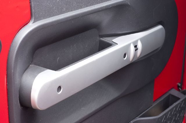 2007-2010 Jeep Wrangler Exterior Door Handle Cover (Rugged Ridge)