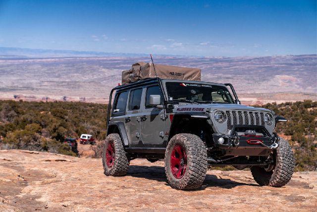 2018-2023 Jeep Wrangler Roof Rack (Rugged Ridge)
