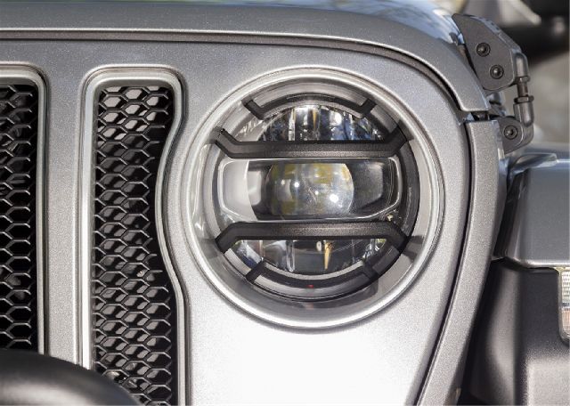 2018-2024 Jeep Wrangler Headlight Guard (Rugged Ridge)