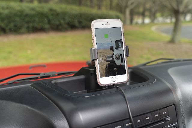 2011-2018 Jeep Wrangler Mobile Phone Cradle (Rugged Ridge)