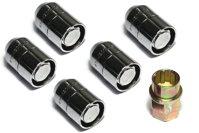 1976-1986 Jeep CJ7 Wheel Lug Nut (Rugged Ridge)