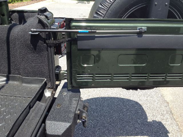 2007-2010 Jeep Wrangler Liftgate Lift Support (Rugged Ridge)