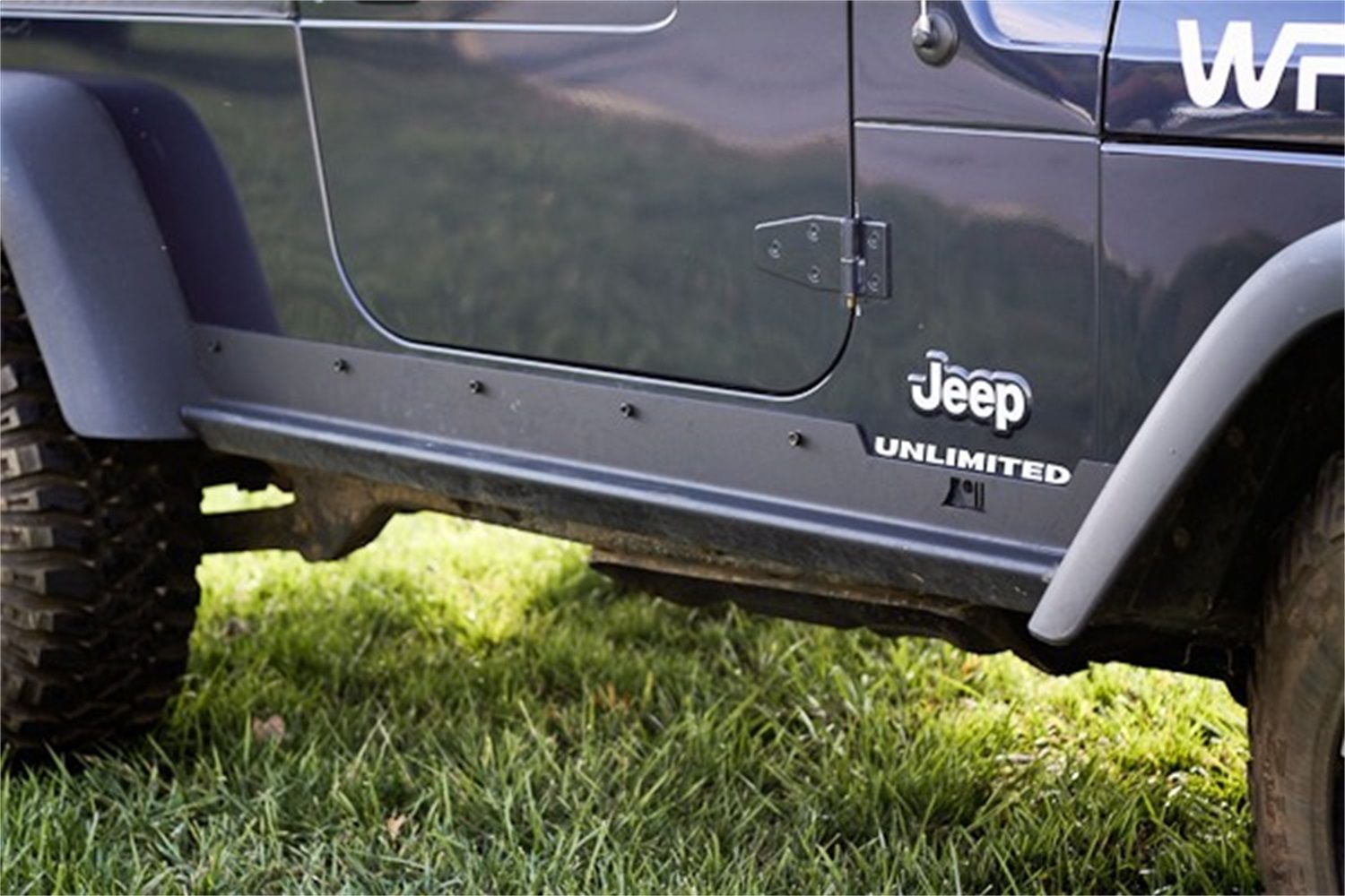 2006, 2005, 2004 Jeep Wrangler Rocker Panel Guard