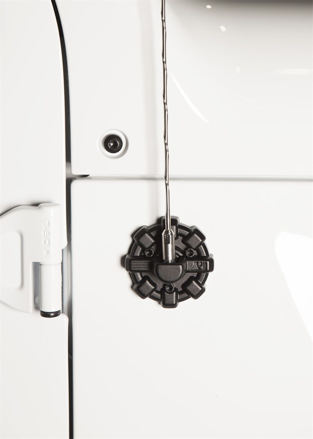 2024, 2023, 2022, 2021, 2020 Jeep Gladiator Antenna Bracket
