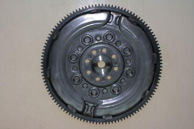 2005-2006 Jeep Wrangler Clutch Flywheel (Sachs)