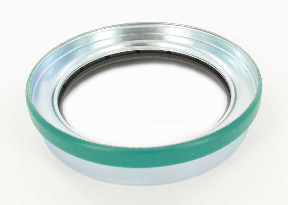 2008, 2007, 2006, 2005, 2004, 2003, 2002, 2001, 2000, 1999, 1998, 1997, 1996 Freightliner FS65 Wheel Seal