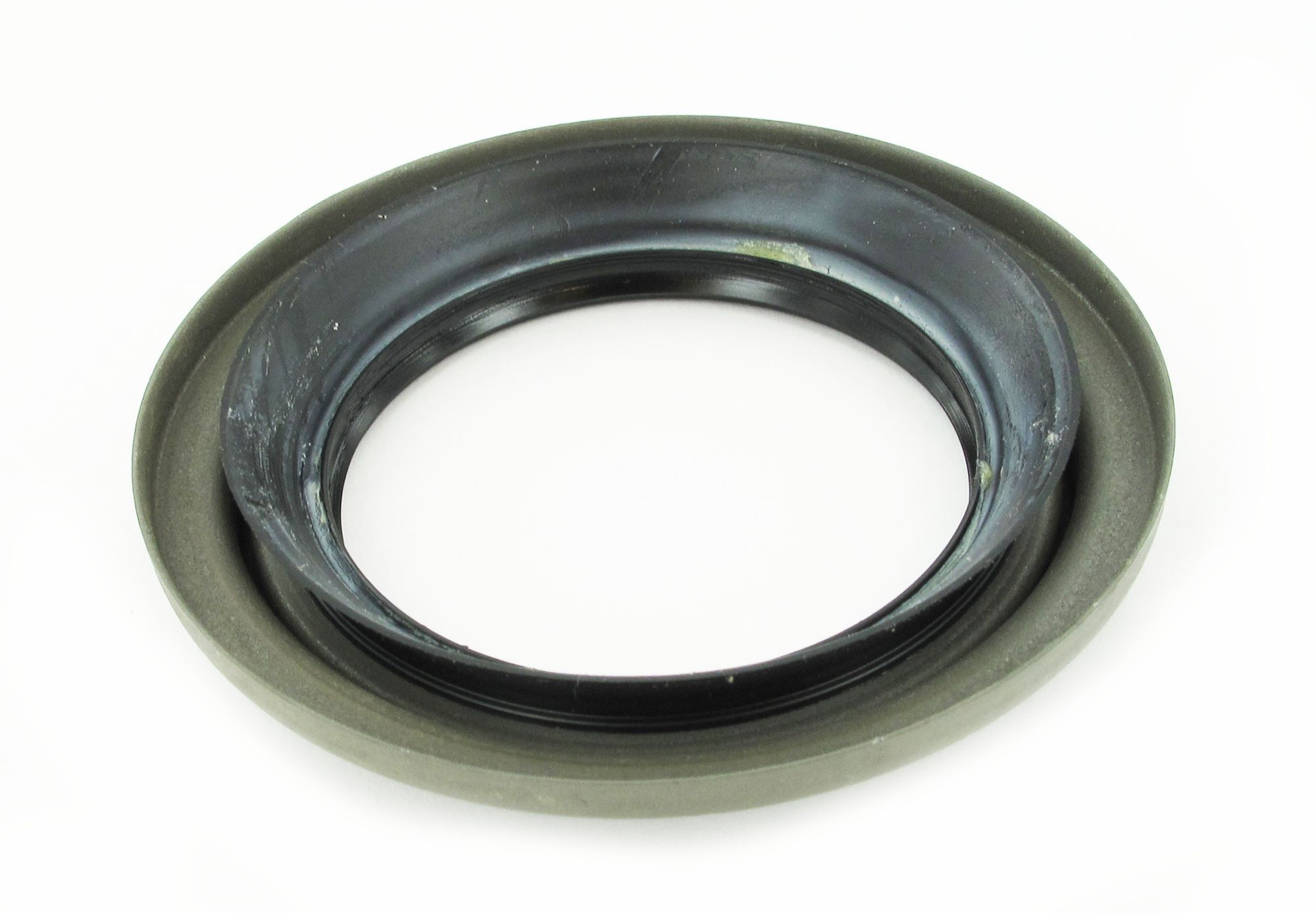 2006, 2005 Ford E-150 Wheel Seal
