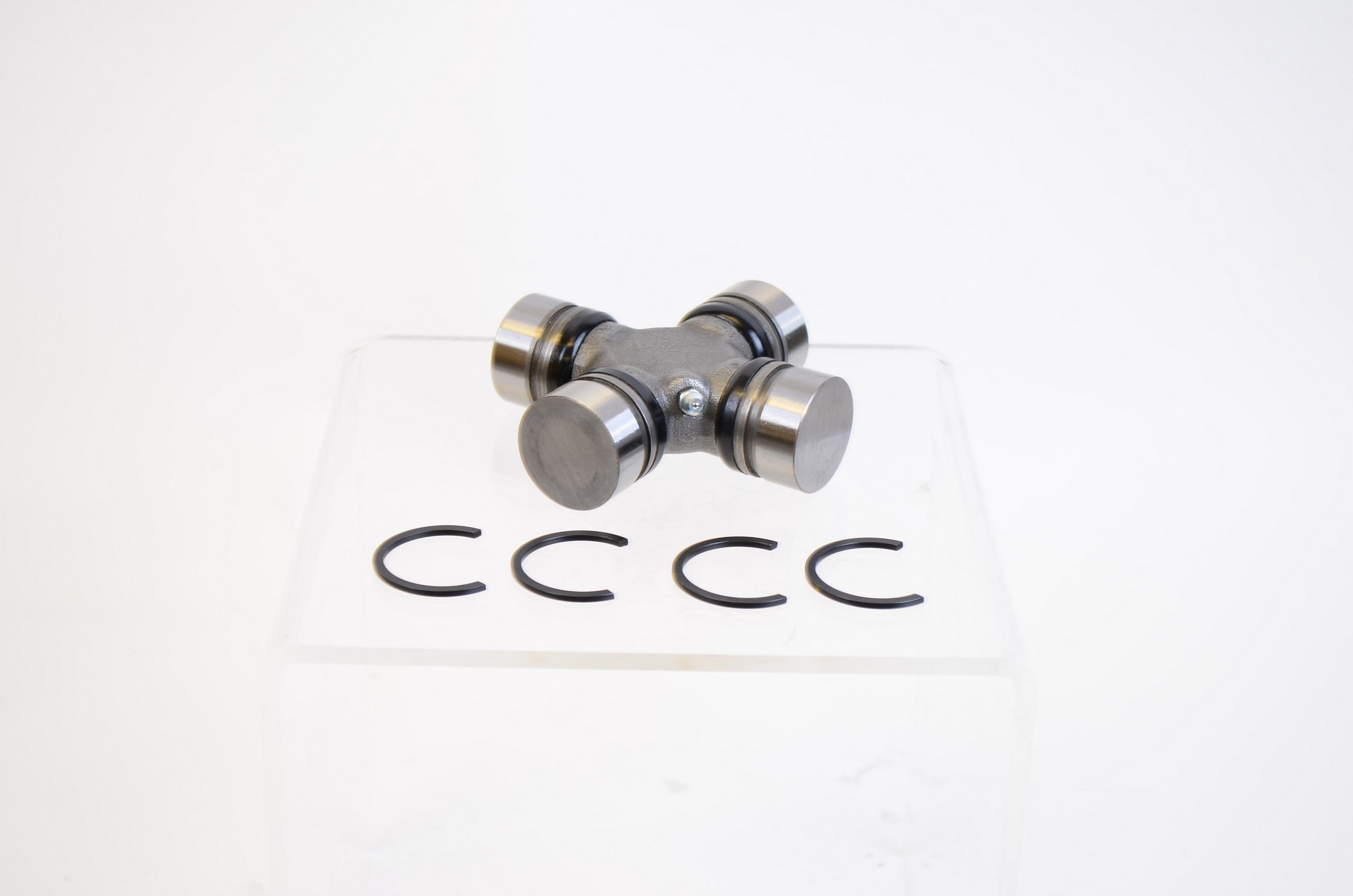 2005, 2004, 2003, 2002, 2001, 2000 Ford Excursion Universal Joint