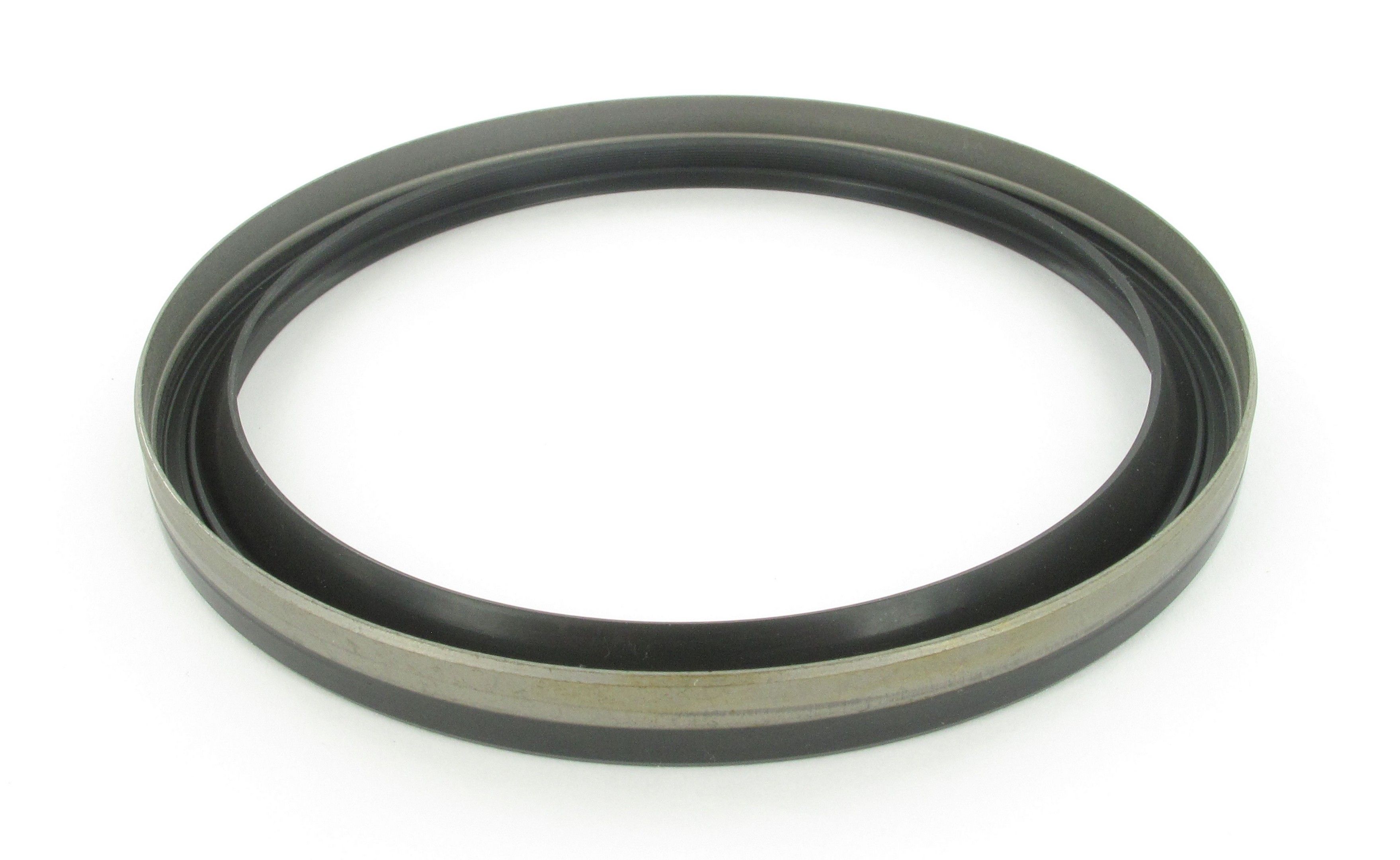 2017, 2016, 2015, 2014, 2013, 2012, 2011, 2010 GMC Terrain Engine Crankshaft Seal