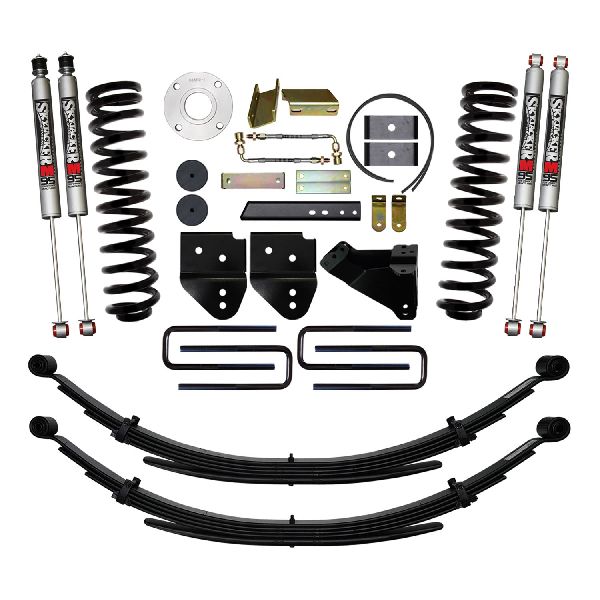 2011 Ford F-350 Super Duty Suspension Lift Kit (Skyjacker)