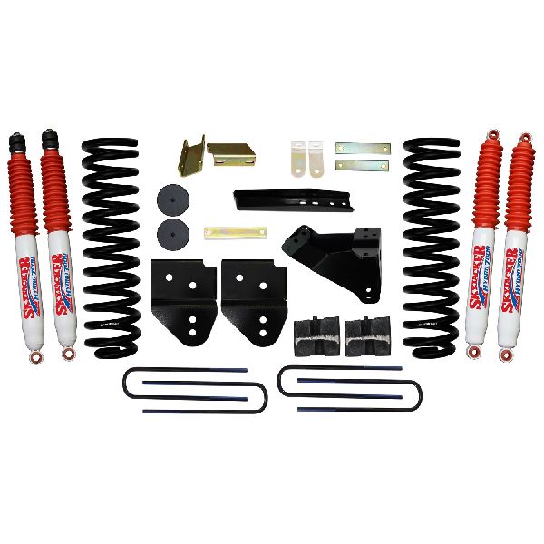 2011 Ford F-350 Super Duty Suspension Lift Kit (Skyjacker)
