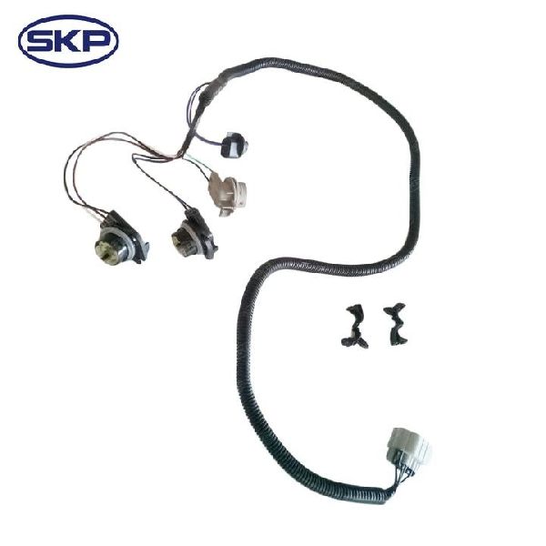 2004-2006 Chevrolet Silverado 3500 HD Tail Light Wiring Harness - Left (Skyward )