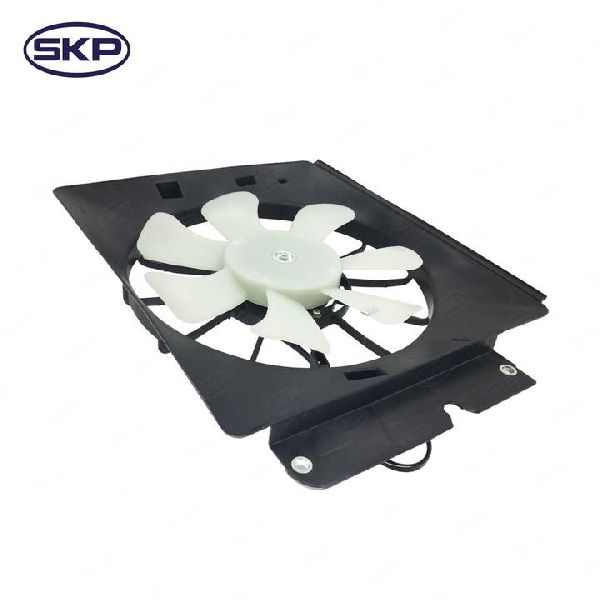 2003-2006 Honda Element A/C Condenser Fan Assembly (Skyward )