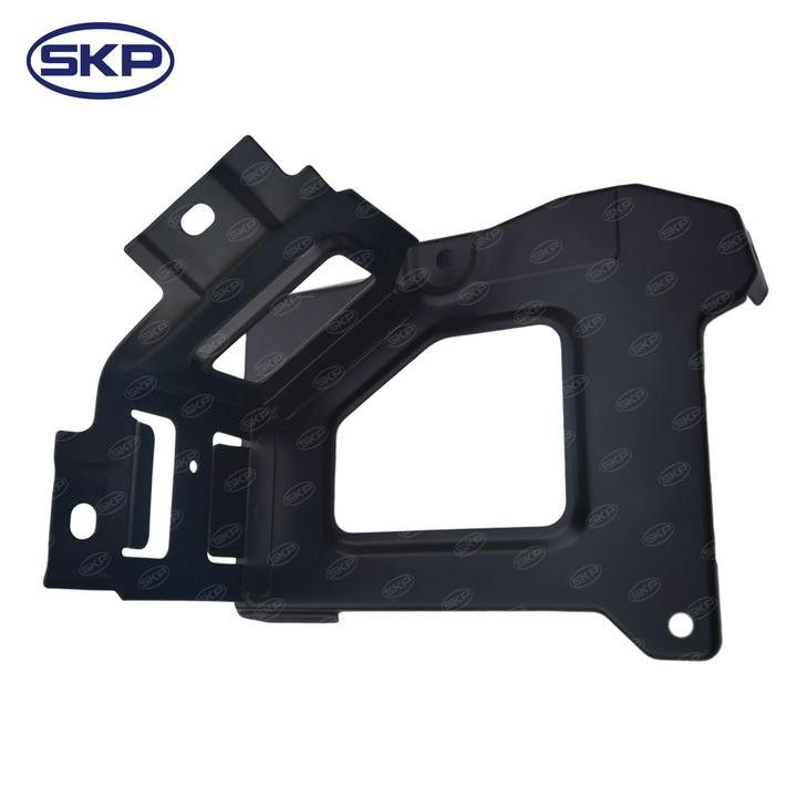 2005, 2004, 2003, 2002, 2001 GMC Safari Battery Tray