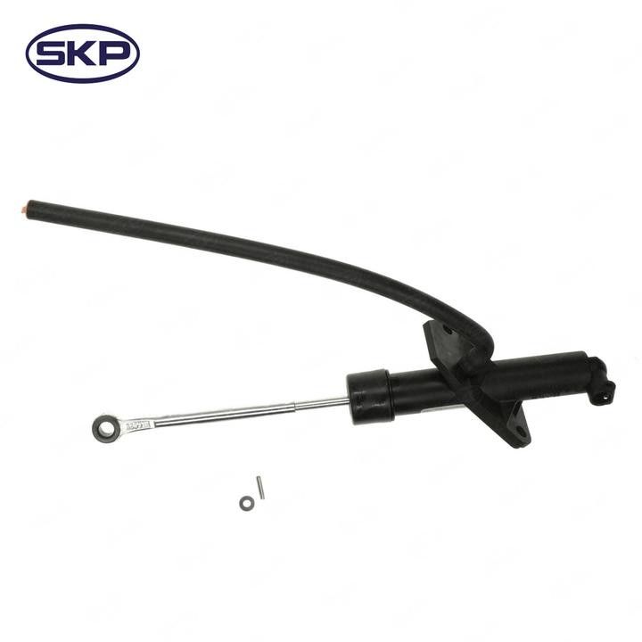 2002, 2001, 2000, 1999, 1998 Chevrolet Camaro Clutch Master Cylinder