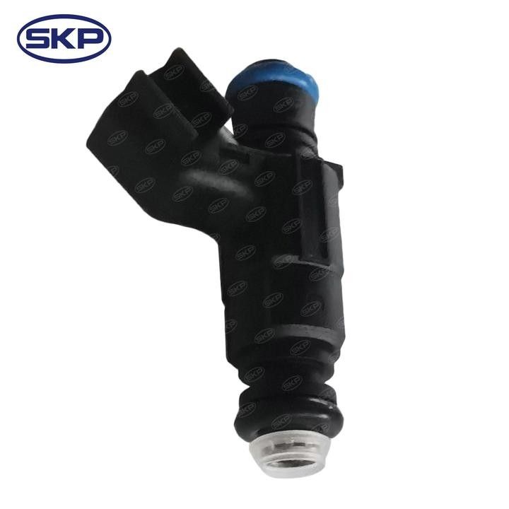 2006, 2005 Cadillac STS Fuel Injector