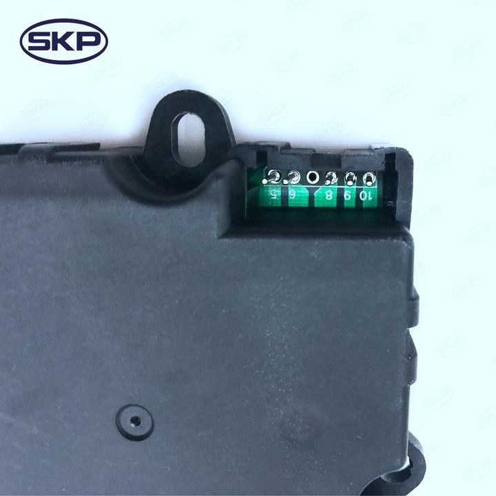 2012, 2011, 2010, 2009 Chevrolet Traverse HVAC Blend Door Actuator